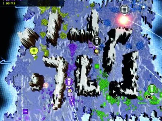 Multiwinia: Survival of the Flattest