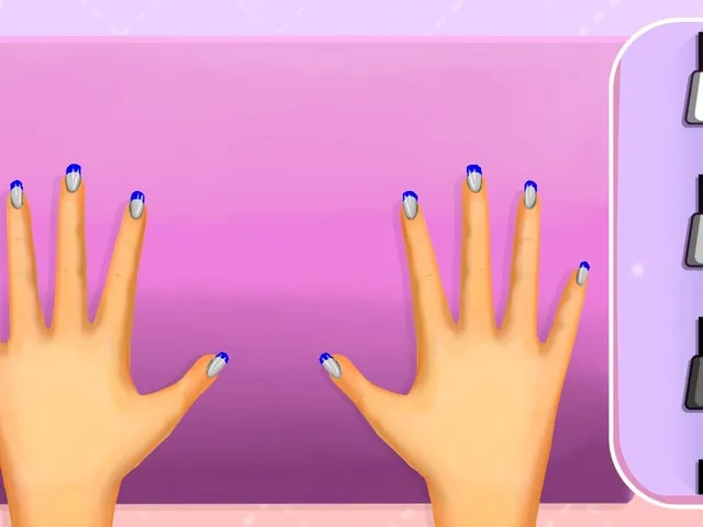 Nail Salon: Style and Makeup Bag