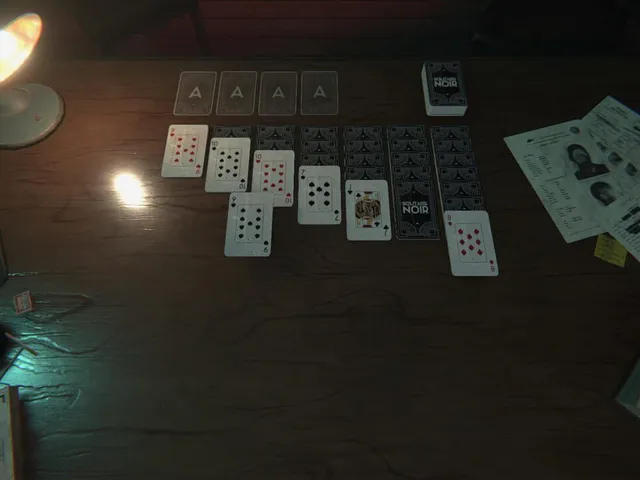Solitaire Noir