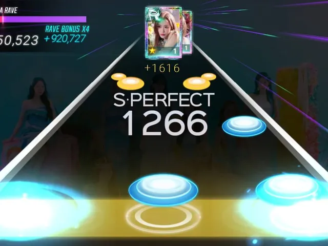 SuperStar Starship